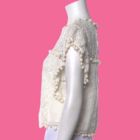 TULAROSA Boho Crochet Crop Top Blouse Shirt Cottage Fairy Cotton Off-White Cream - Picture 3 of 11